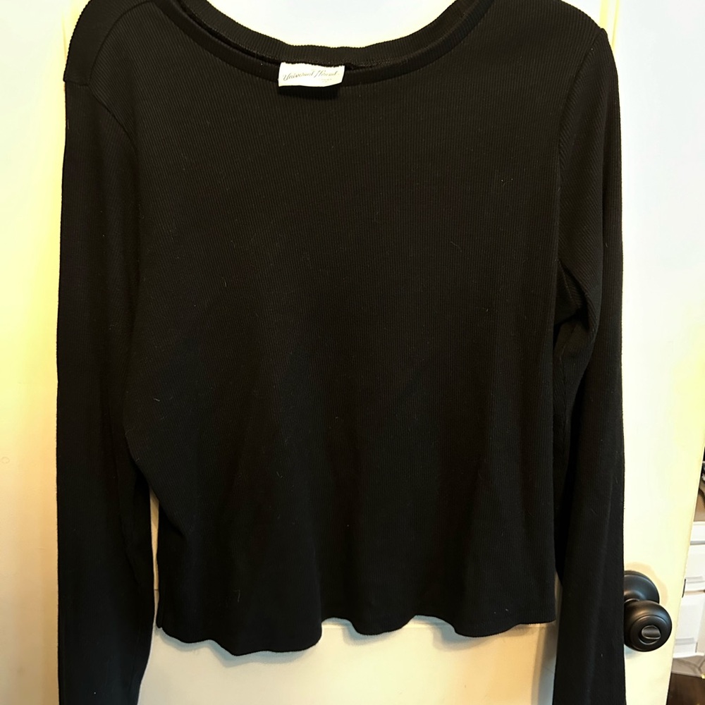 Universal Threads Top